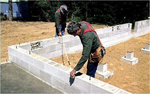 фото из книги How to build a house